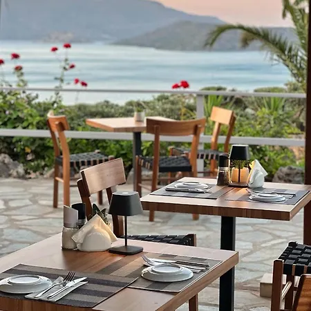 Aparthotel Heights (adults Only) 3*